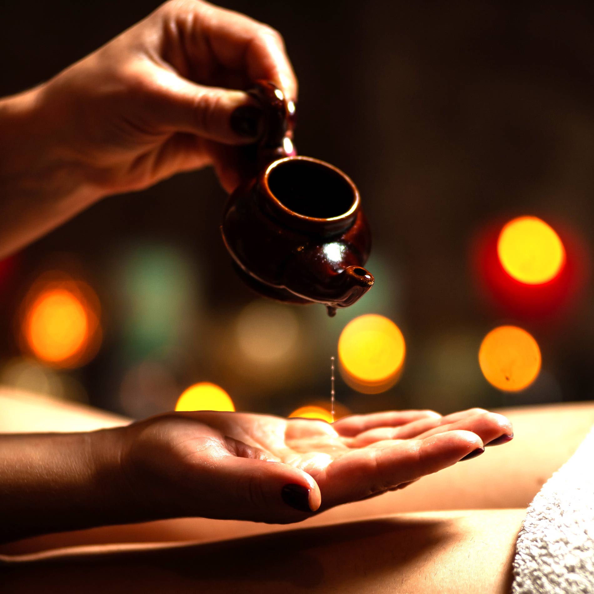 thai oil massage
